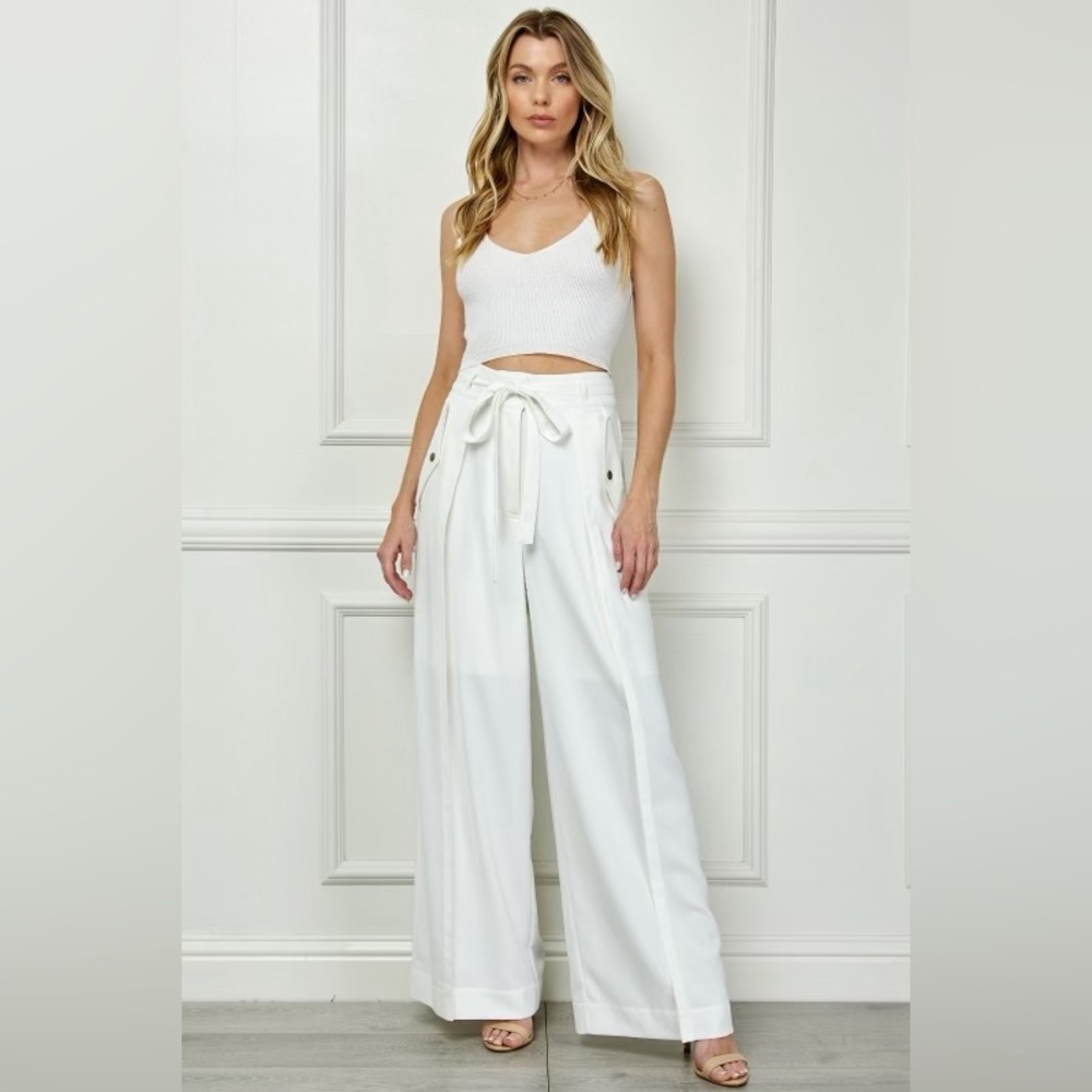 NWOT Alamia Winter White Wide Leg Pocketed Buckled Trousers Pant